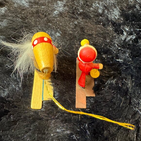 Vintage Wooden & Plastic Skiing Santa Ornaments Set - Picture 3 of 3